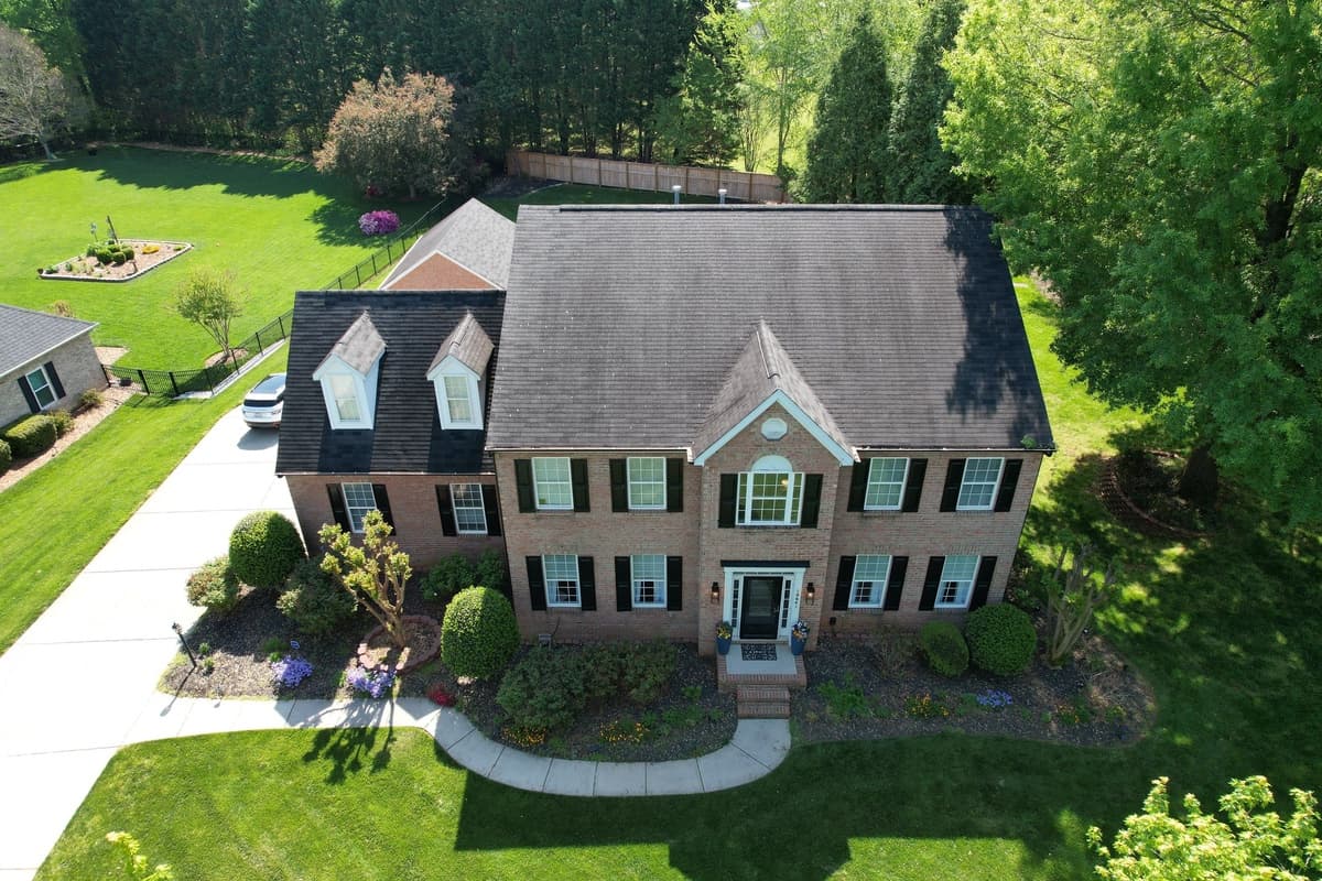 Professional roofing contractor Mint Hill NC - completed roof project Professional roofing contractor Mint Hill NC - completed roof project