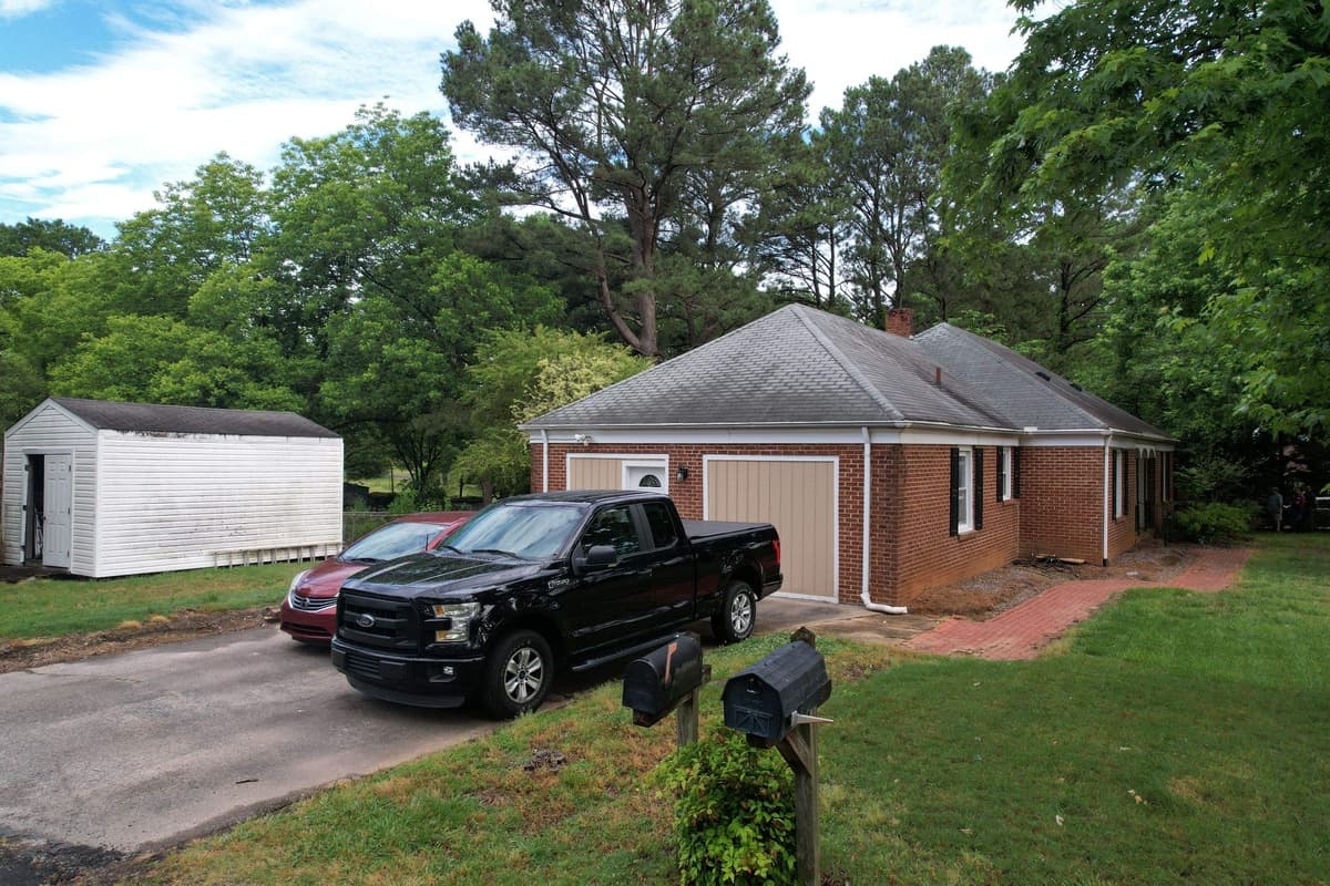 Insurance claim roofing Charlotte NC - Storm damage roof experts Insurance claim roofing Charlotte NC - Storm damage roof experts
