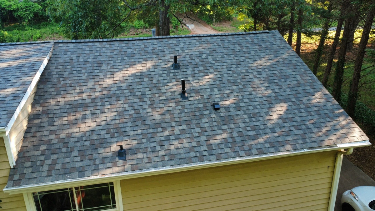 24/7 Emergency Roof Repair Charlotte | 30-Min Response Time